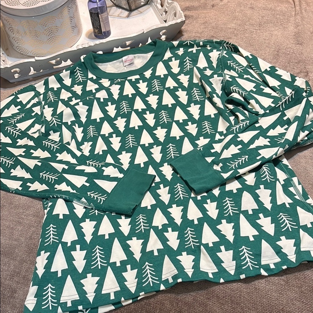 Hanna Andersson Holiday Long John Pajama Top - Size X-Large
